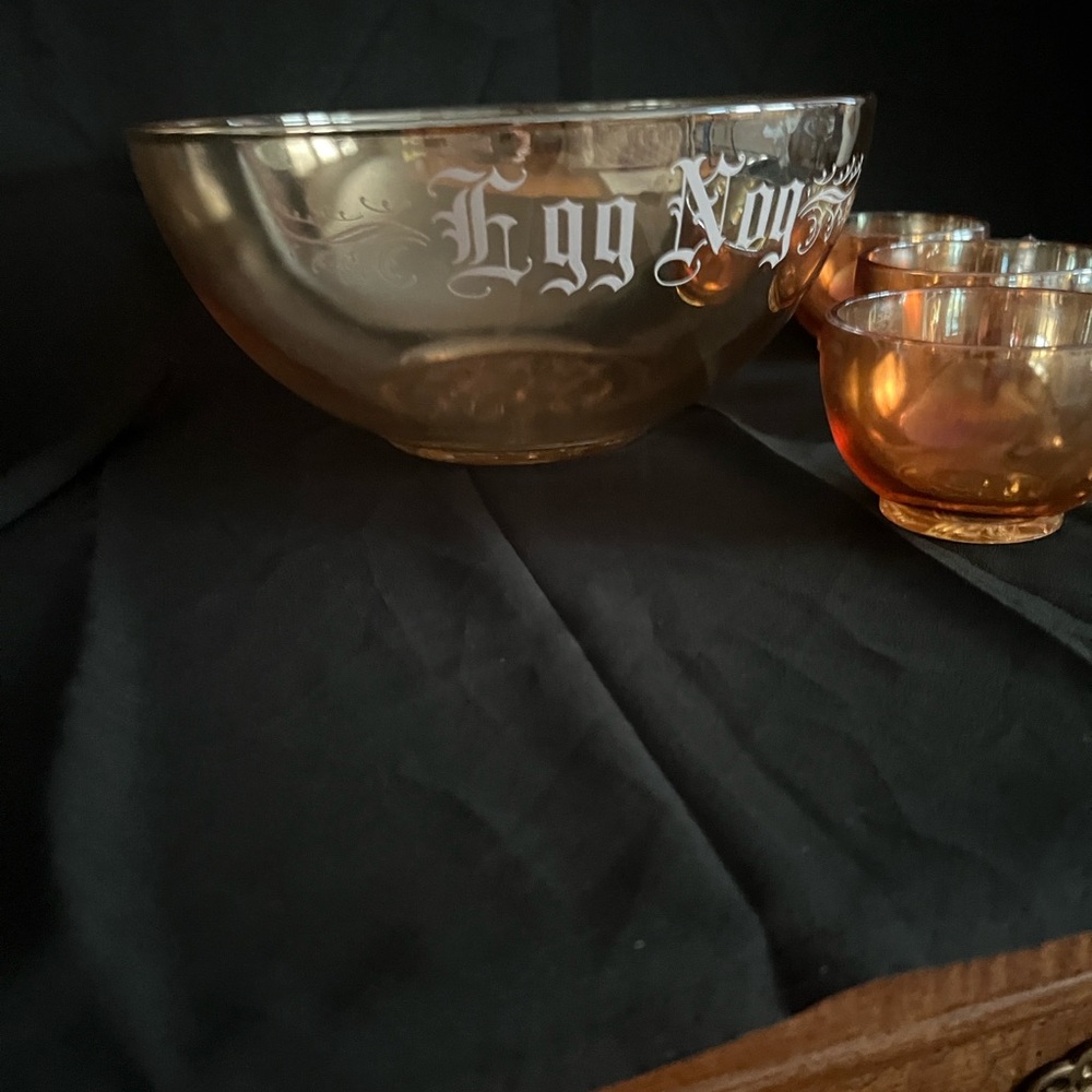 Vintage Elegant Amber Glass Egg Nog Bowl Set